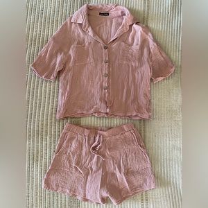 She in pink linen set medium